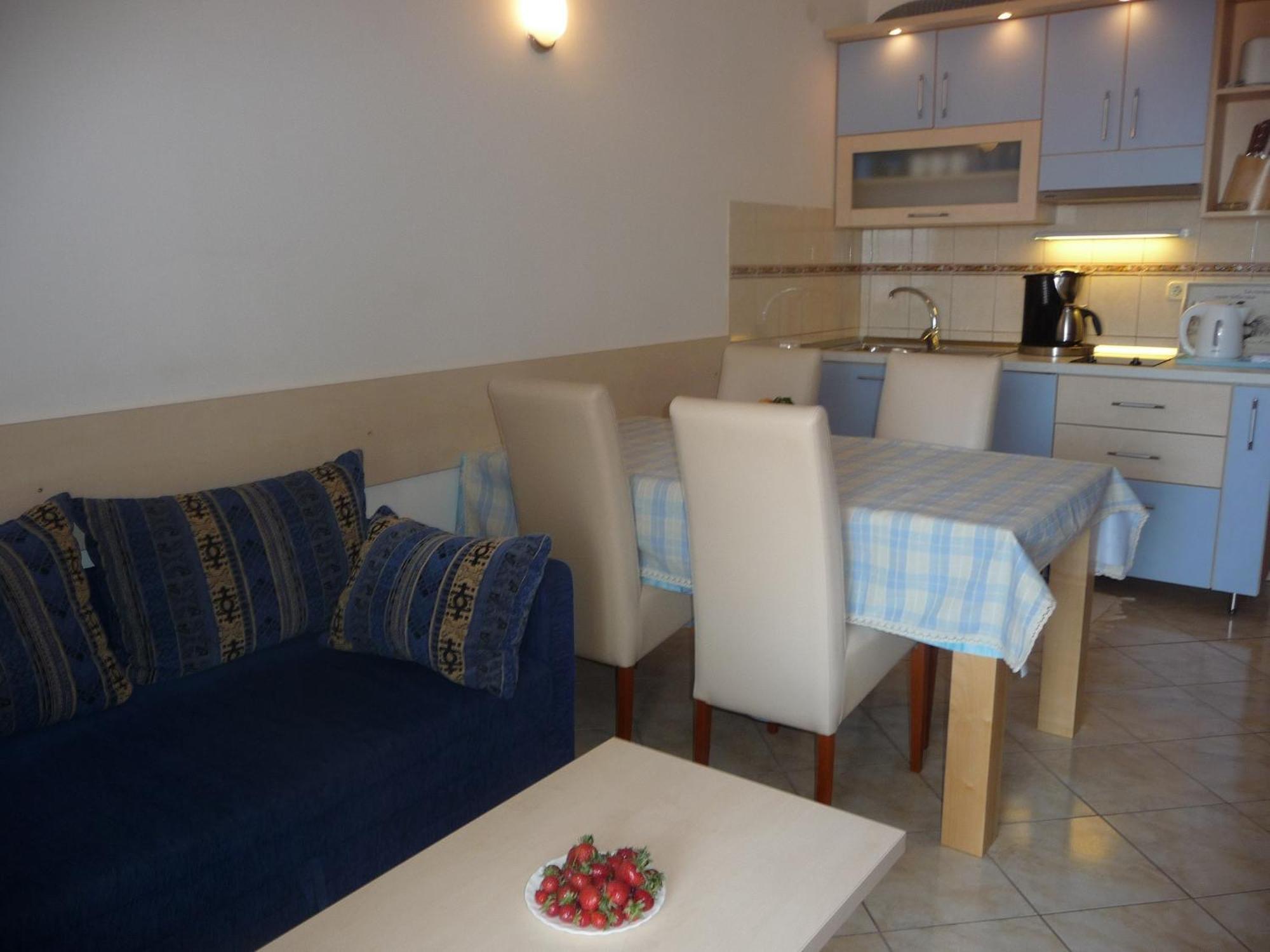 Apartments Lavica Podstrana Ruang foto