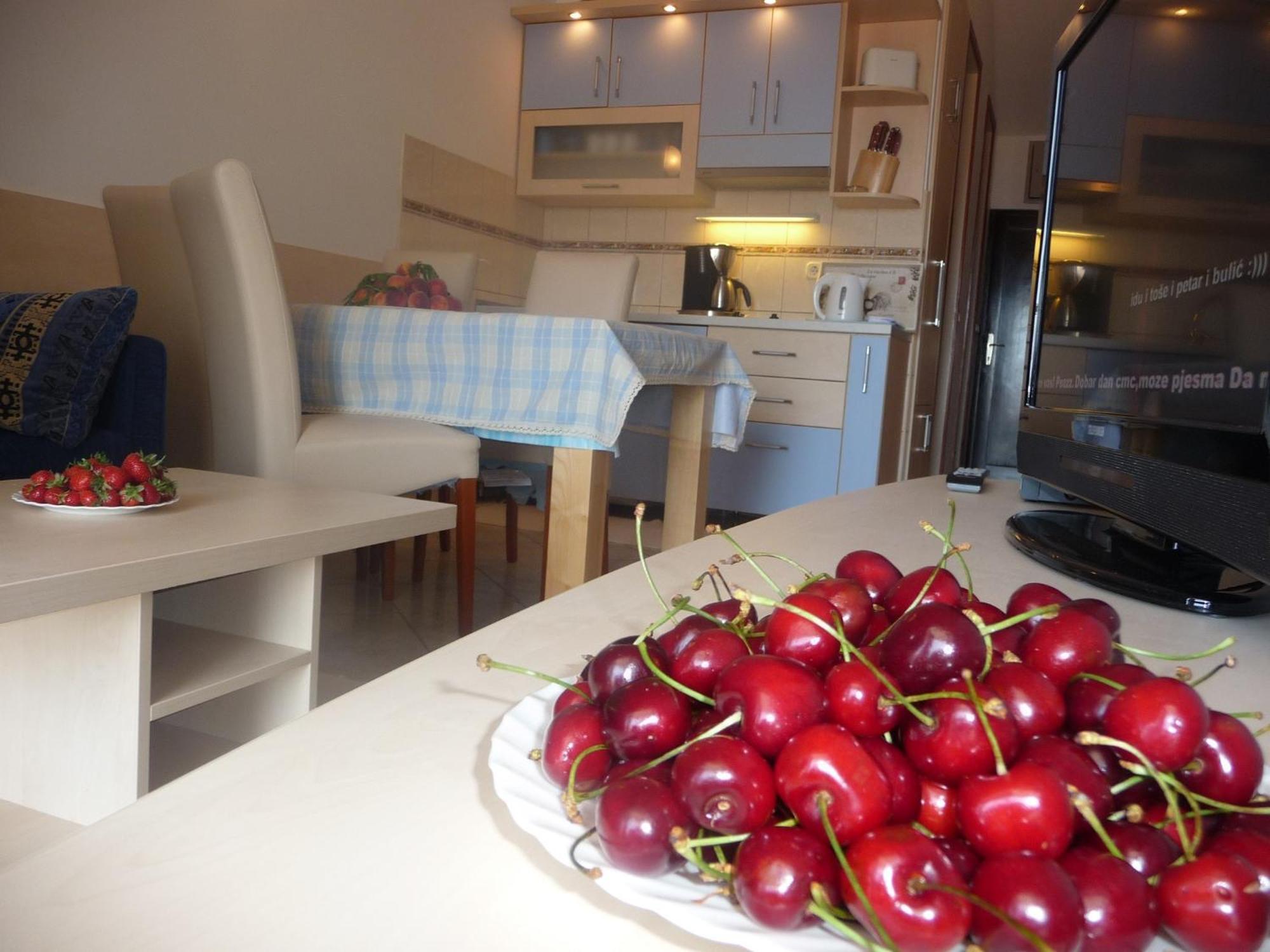 Apartments Lavica Podstrana Ruang foto